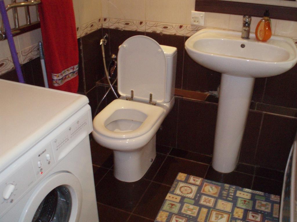 Apartment Studio On Mayakovskogo Avenue Zaporizhia Habitación foto